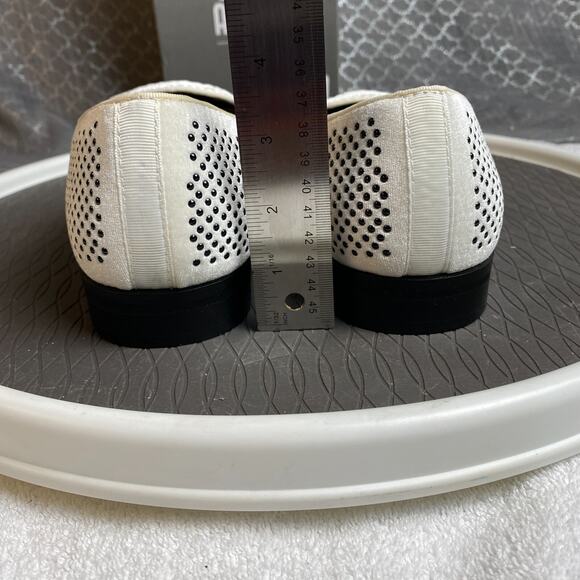 Stacy Adams Swagger Loafers Mens 9M White Slip On Studded Loafers Old Hollywood - Picture 6 of 11